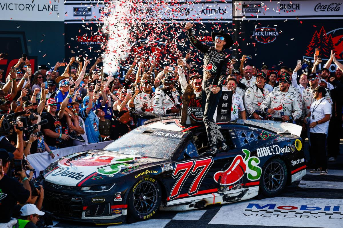 CARSON HOCEVAR 2026 CHILI'S RIDE THE DENTE TALLADEGA RACED WIN 1:24 ARC DIECAST
